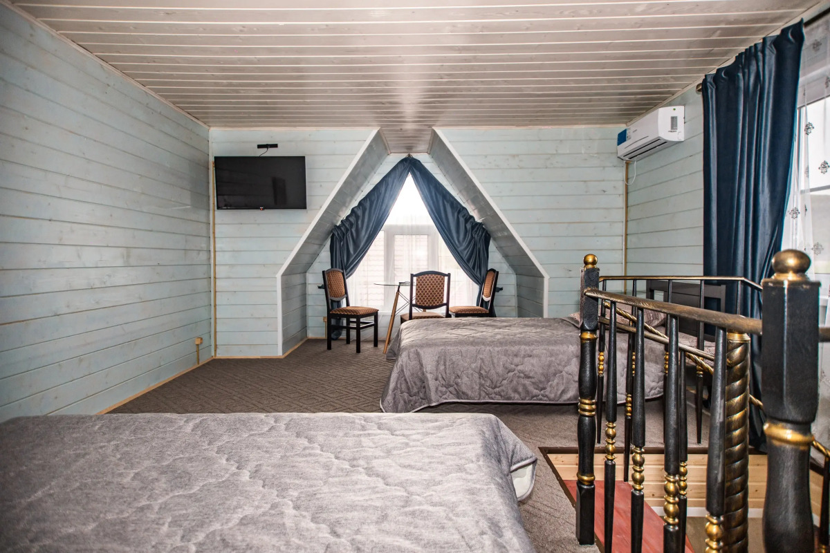 Господин Постоялец