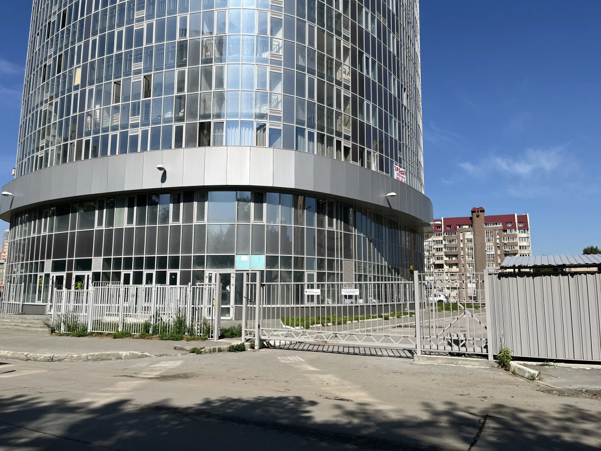 Квартира Дизайнерская Студия Напротив Роял Парка