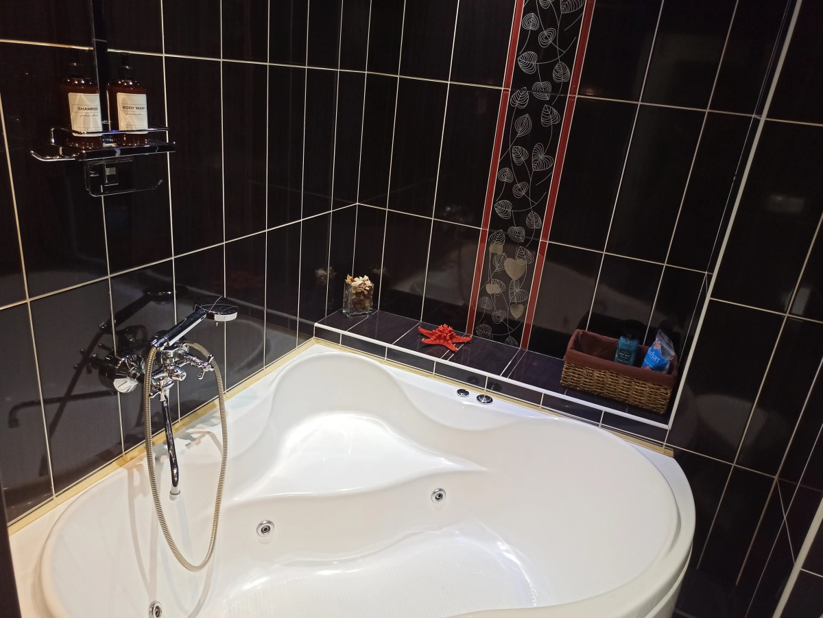 Апартаменты Магирус с сауной и джакузи