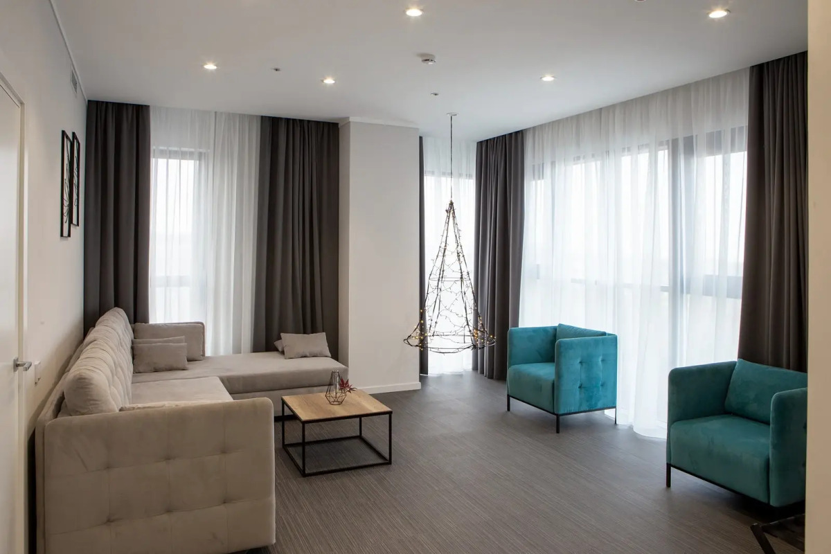 Апартаменты 4Кайф Kristall Apart с видом на море