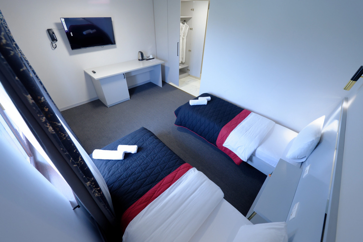 Отель Grand Aura