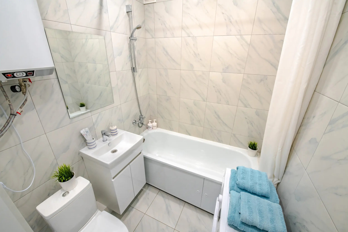 Апартаменты TopHouse на Брянской 18 двухкомнатные