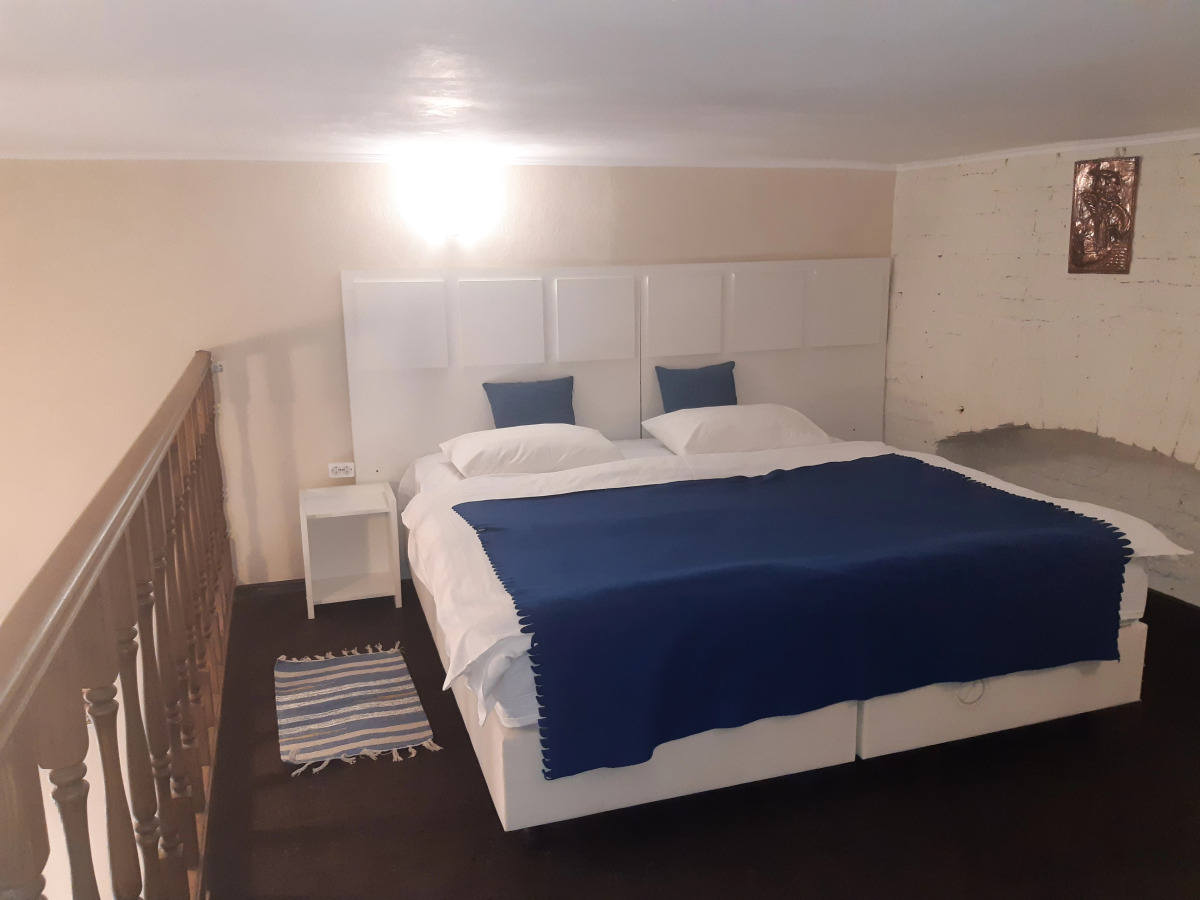 Мебелированные комнаты в Кузнечном переулке