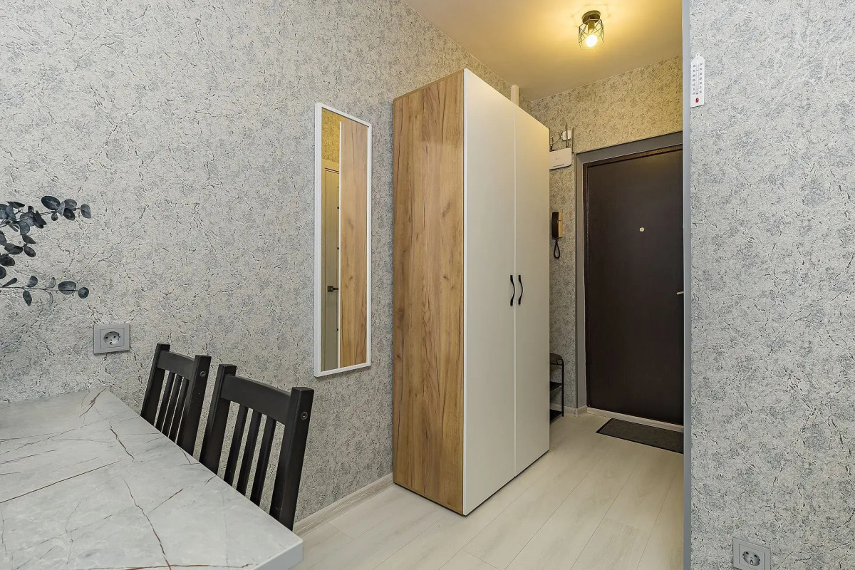 Квартира Стрелка Бурнаковская 55