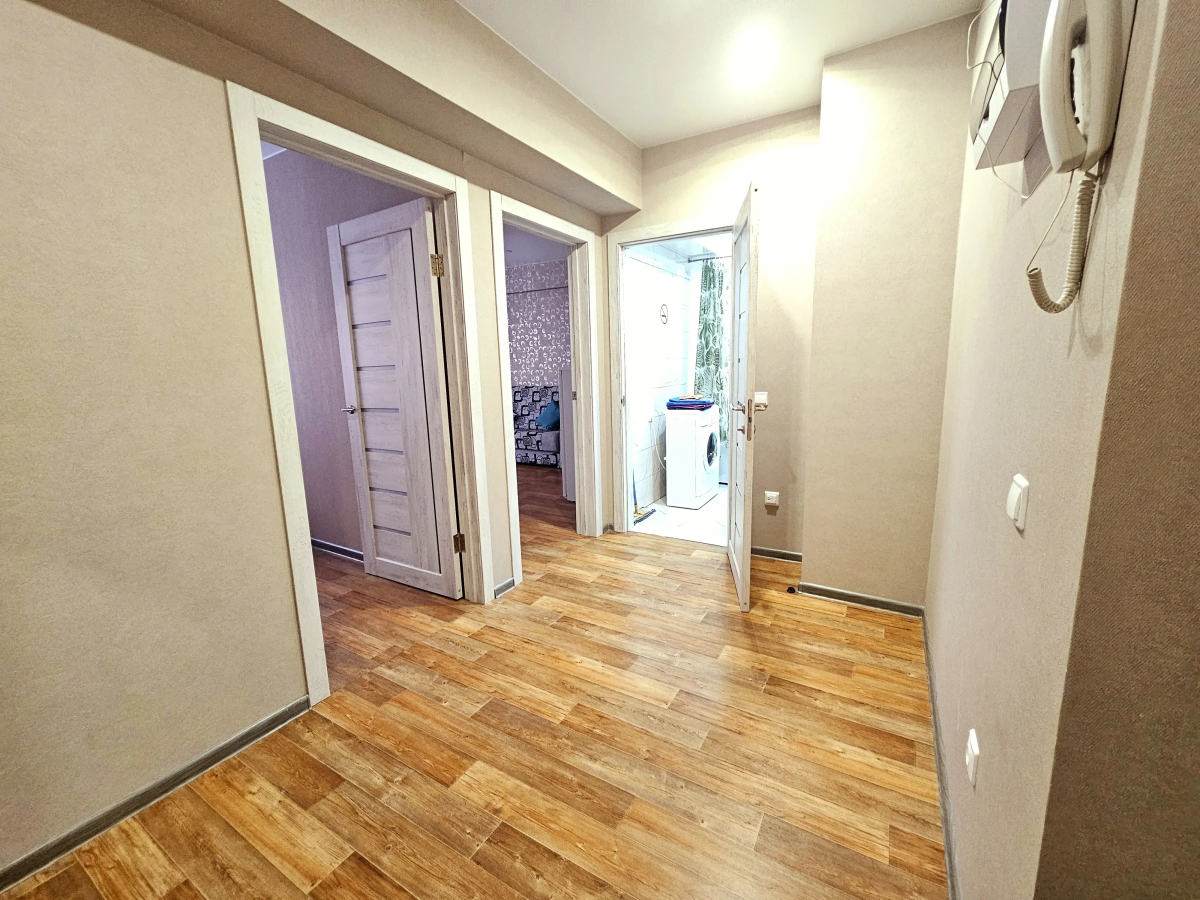 Квартира Братская 4