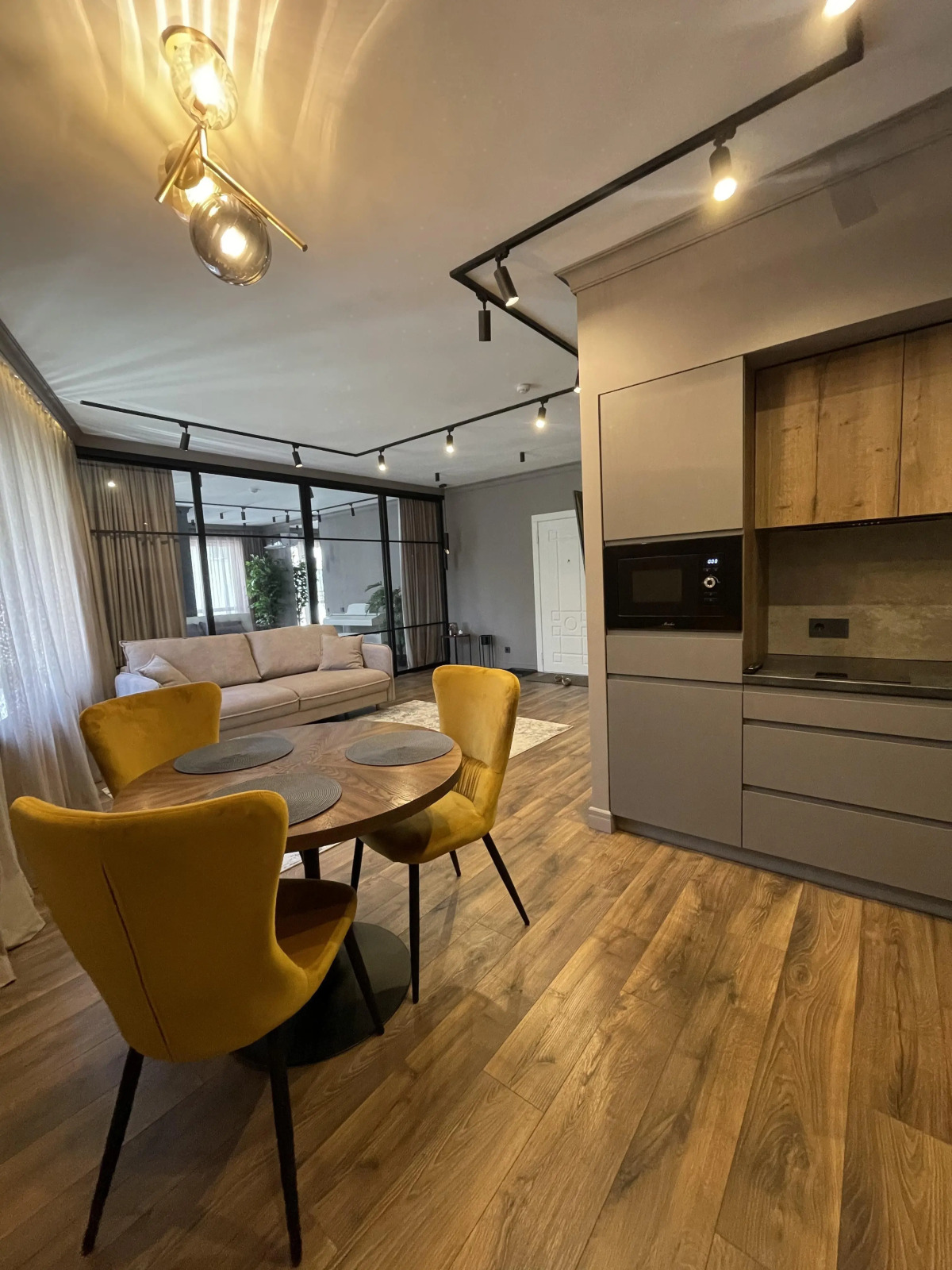 Апартаменты Раушен Ленина