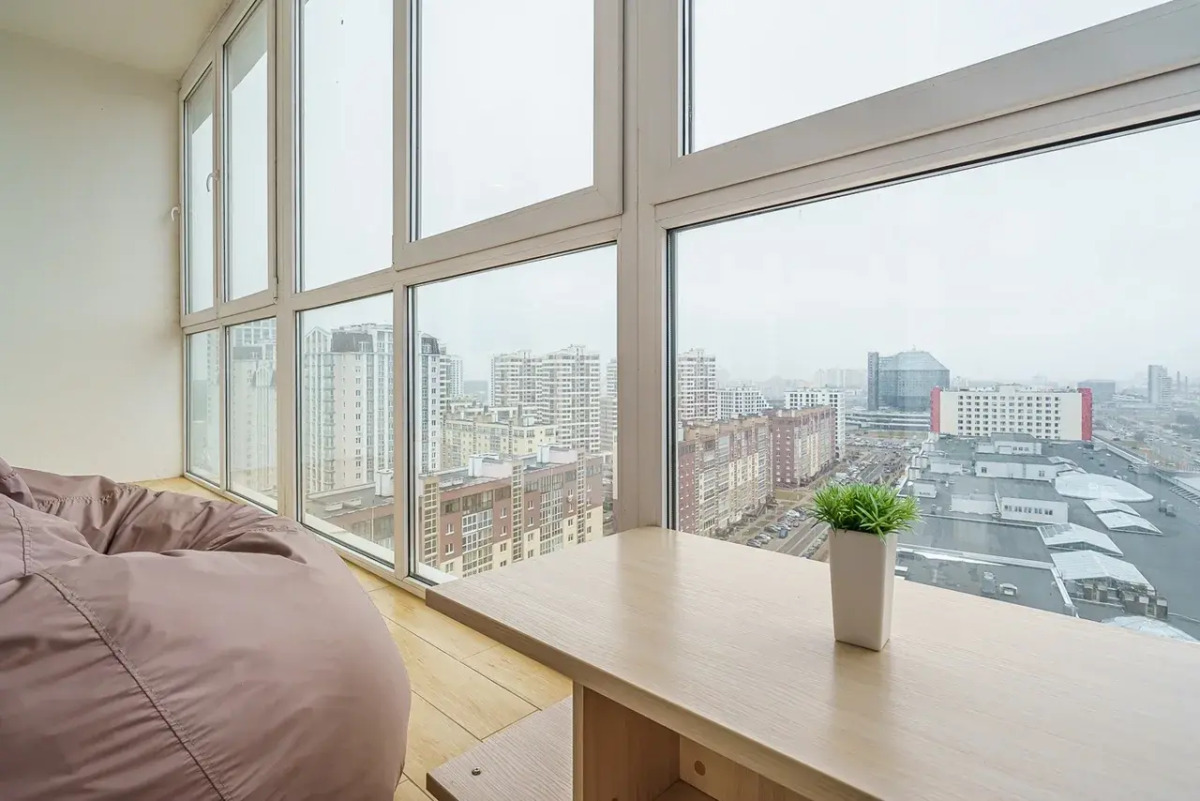 Апартаменты В новостройке на высоком этаже