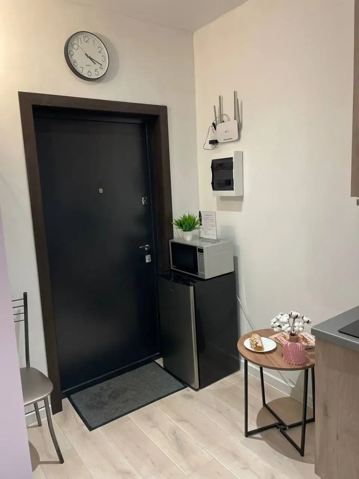 Апартаменты Квартира-студия около площади трёх вокзалов