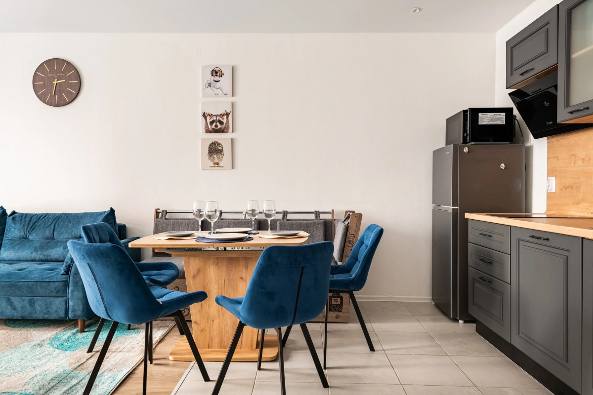 Квартира Большая Белая Кингсайз