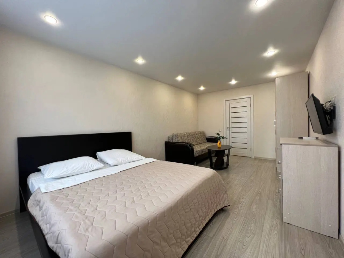 Квартира Однокомнатная Кирова 322Ак6