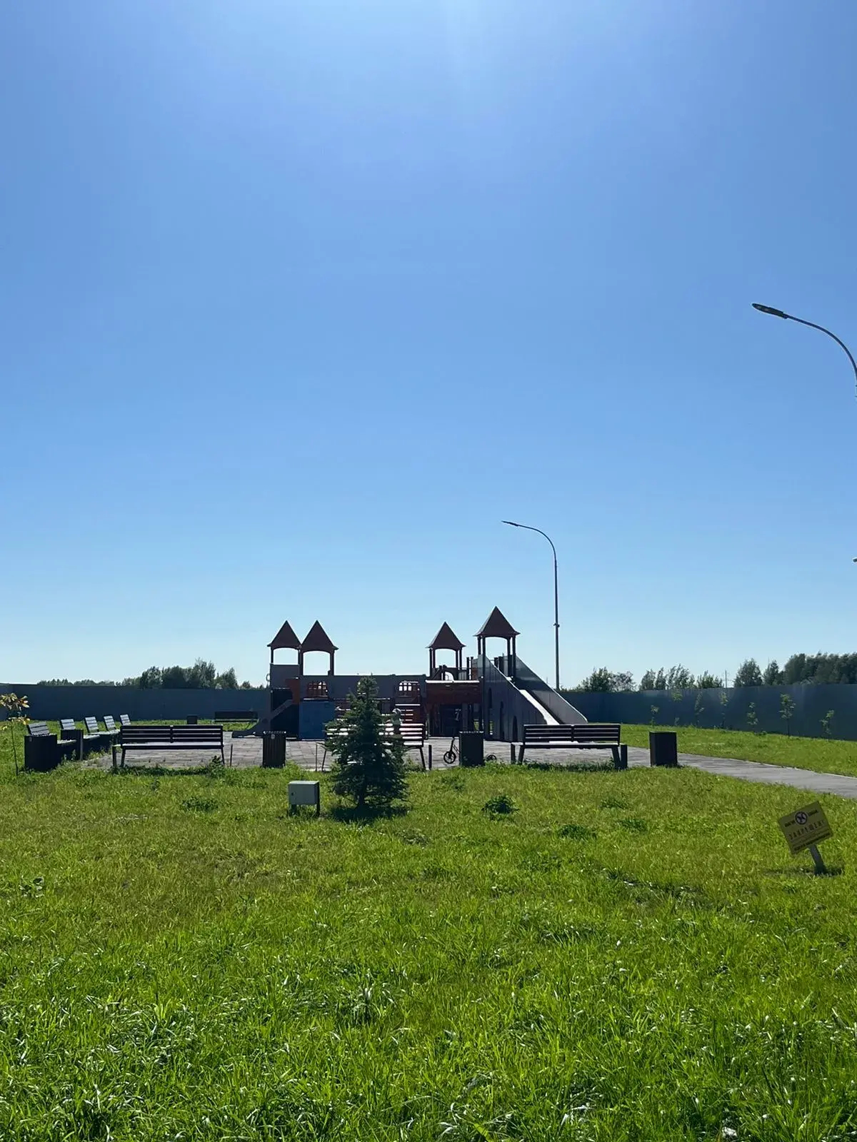 Квартира современная трехкомнатная в Великом Новгороде