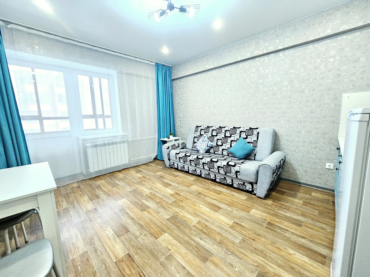 Квартира Братская 4