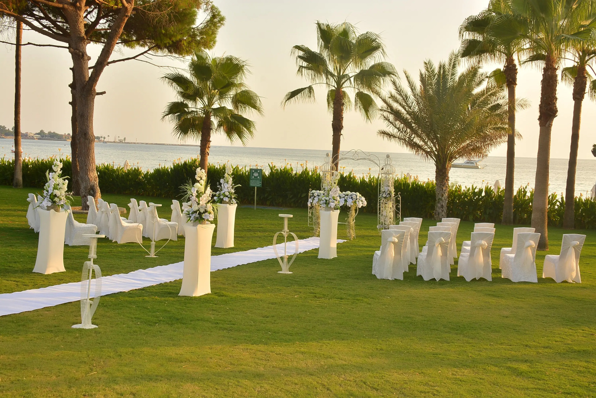 Acanthus Cennet Barut Collection - Ultra All Inclusive