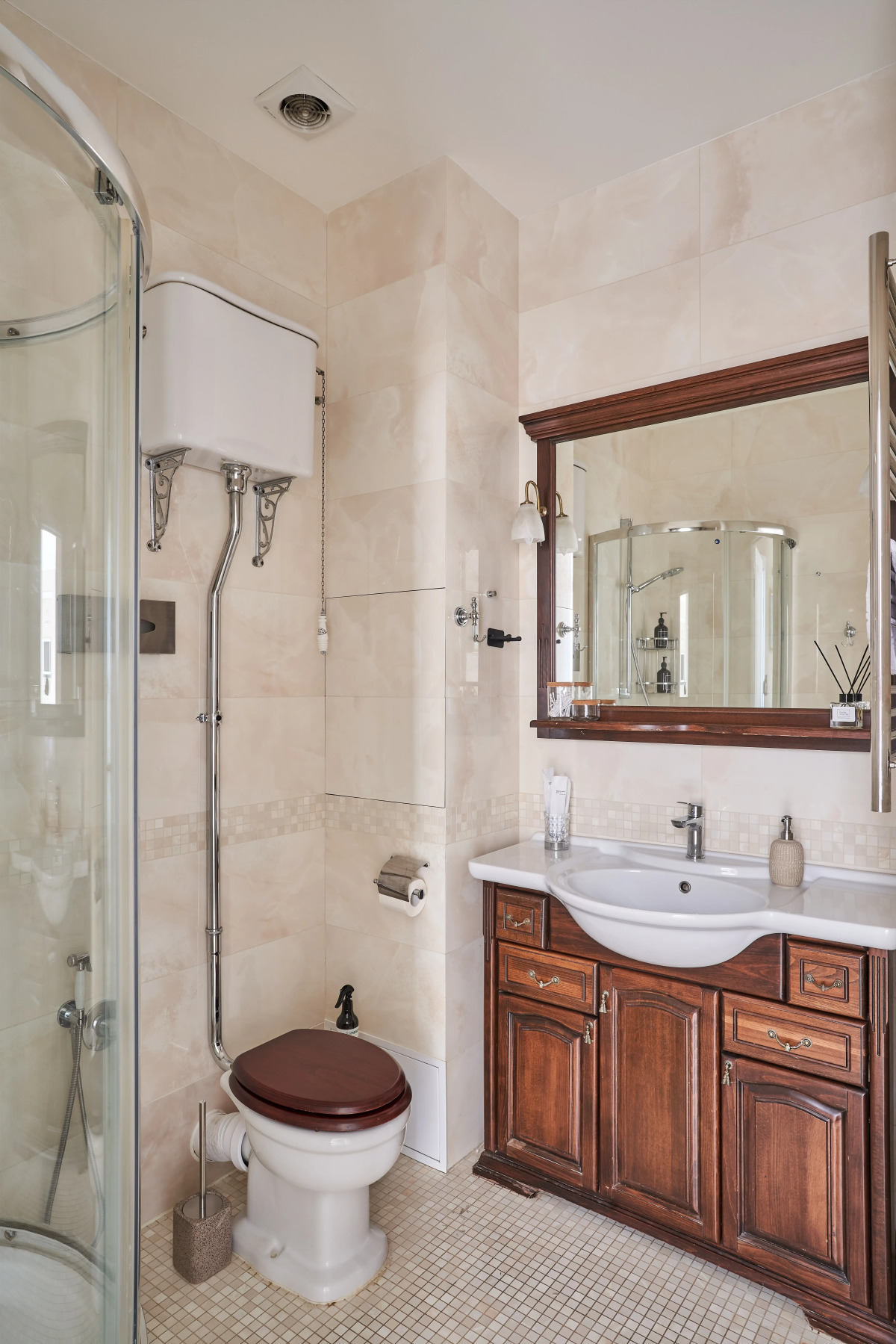 Апартаменты в Доходном доме на Патриарших прудах