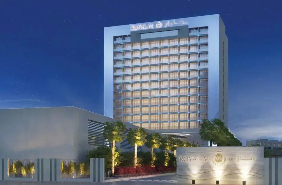 Курортный отель Royal M Al Aqah Beach Resort by Gewan