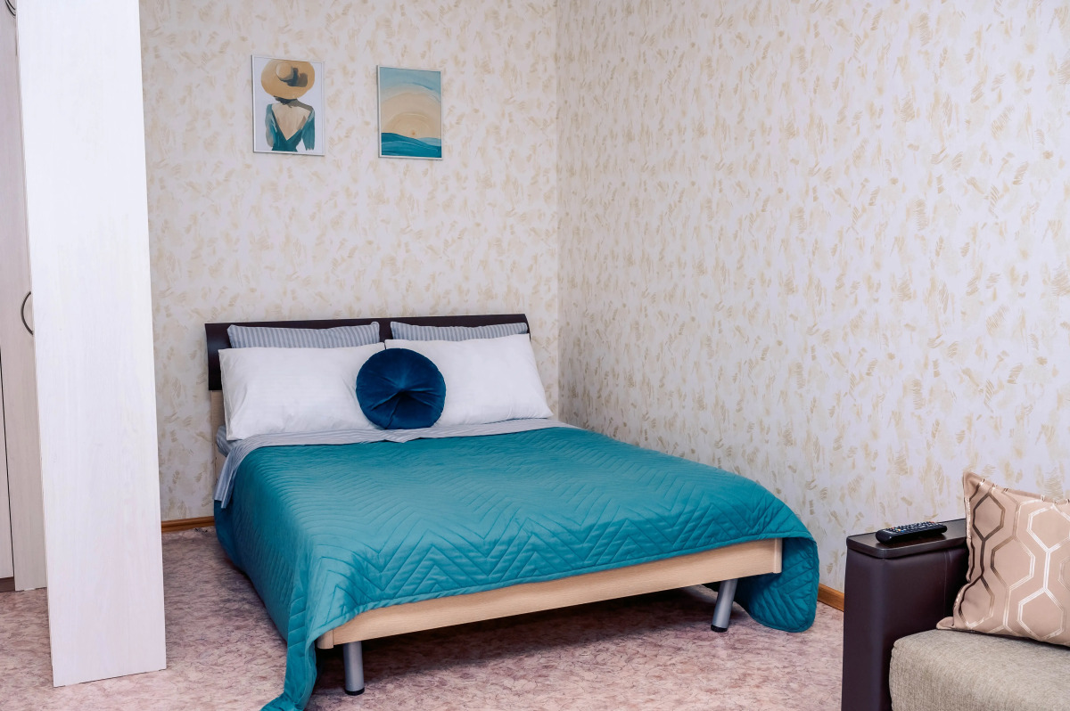 Апартаменты в Шаговой от УГНТУ Черниковка Мира 8