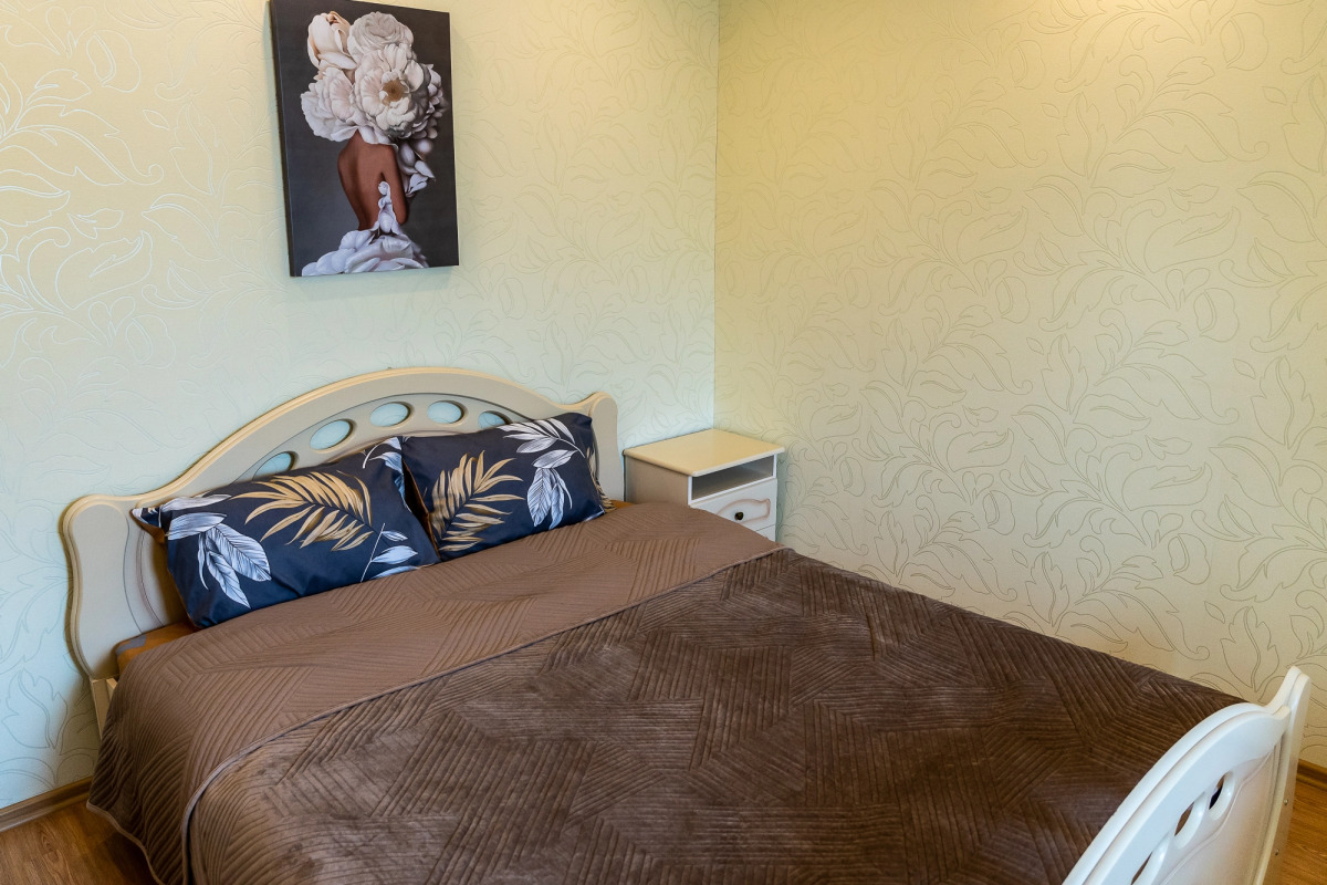 Апартаменты на Шмидта 1/1