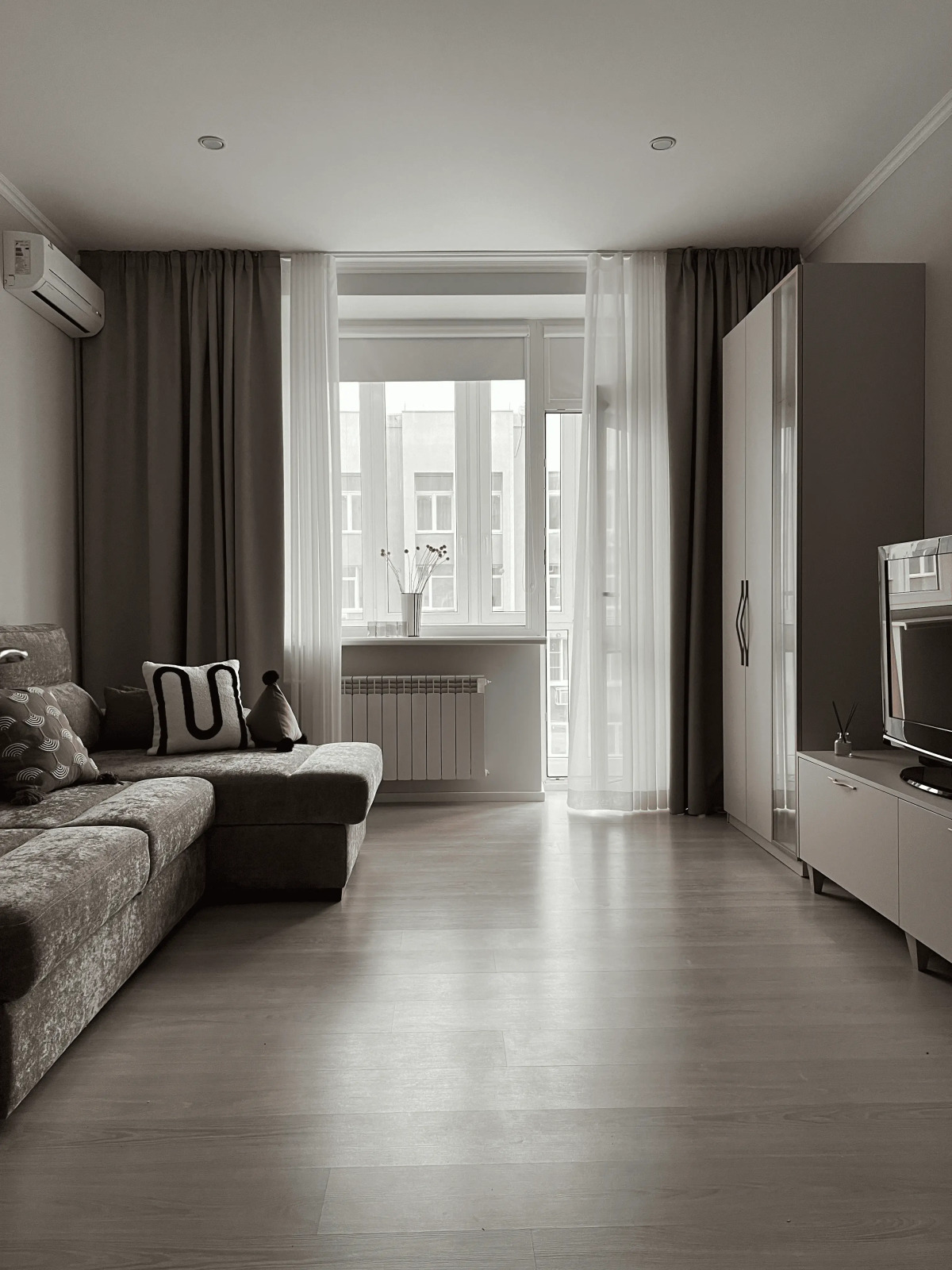 Квартира 1 Комнатная на Молодогвардейской 218