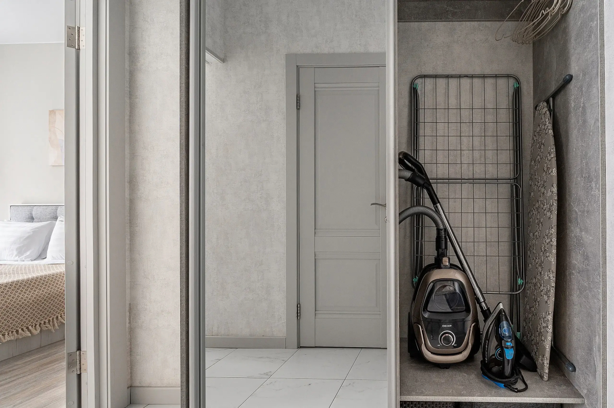 Апартаменты Red Apartments Арт Лайт Сити Форд