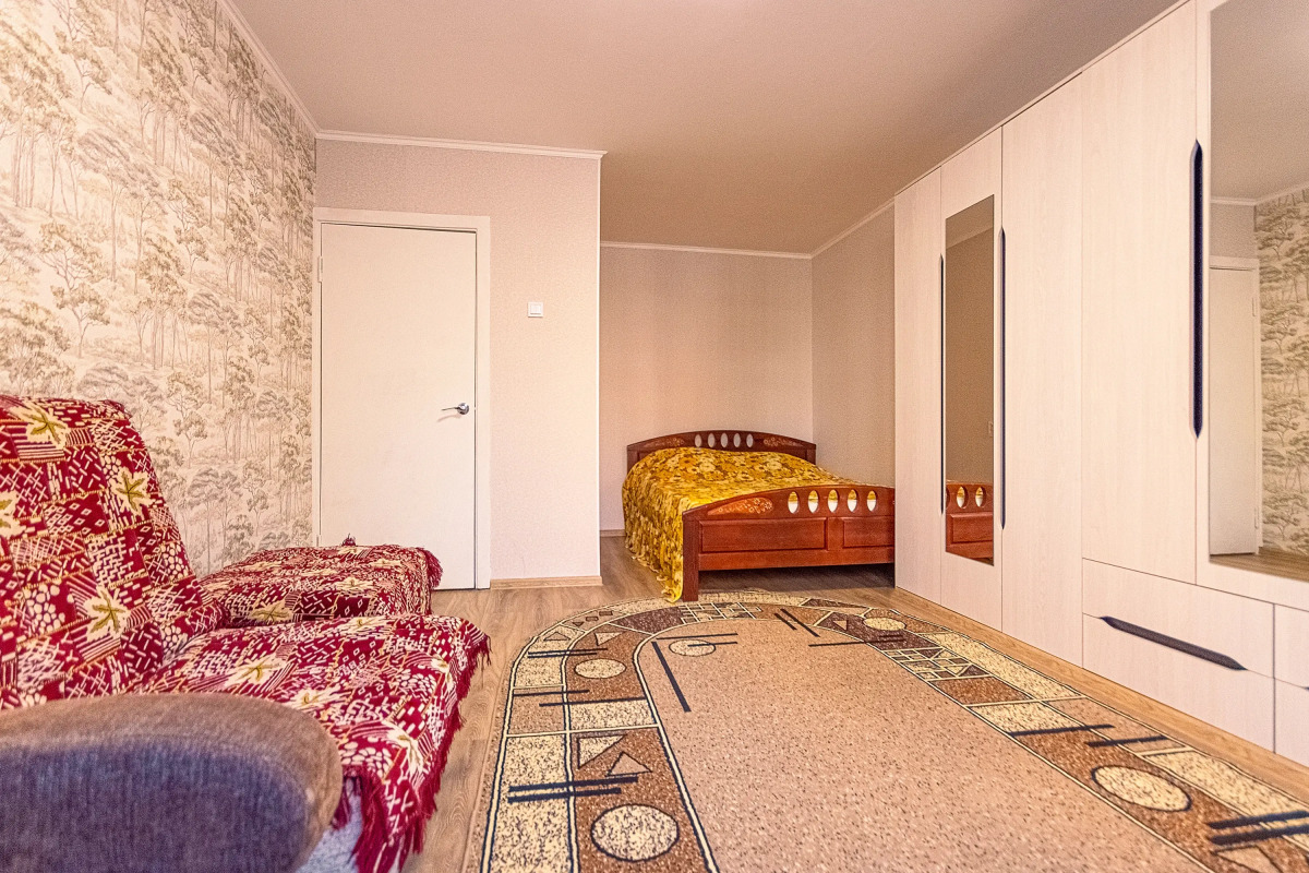 Квартира на Максима Горького 1