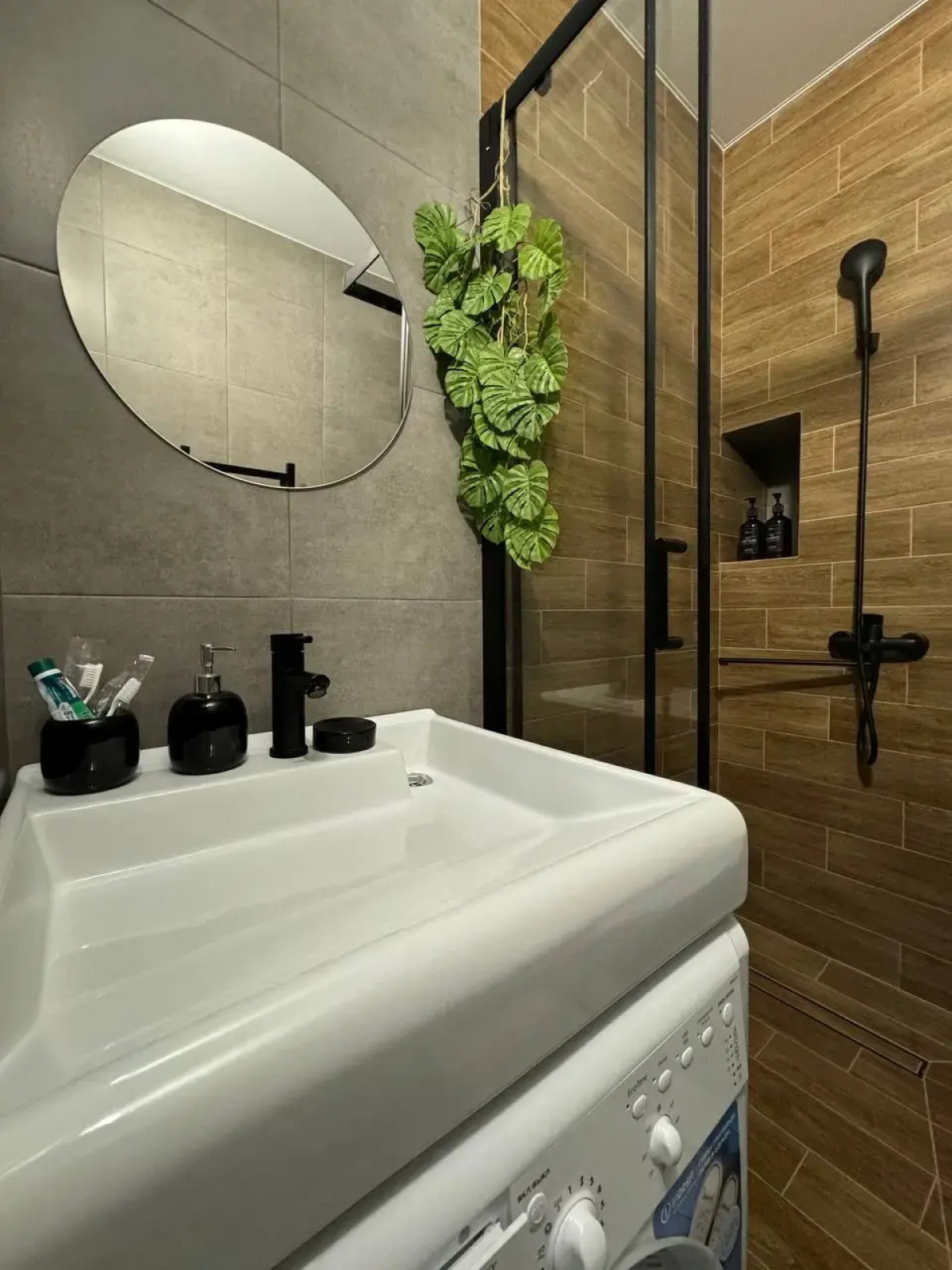 Апартаменты Семейные с красивым видом недалеко от парка Галицкого