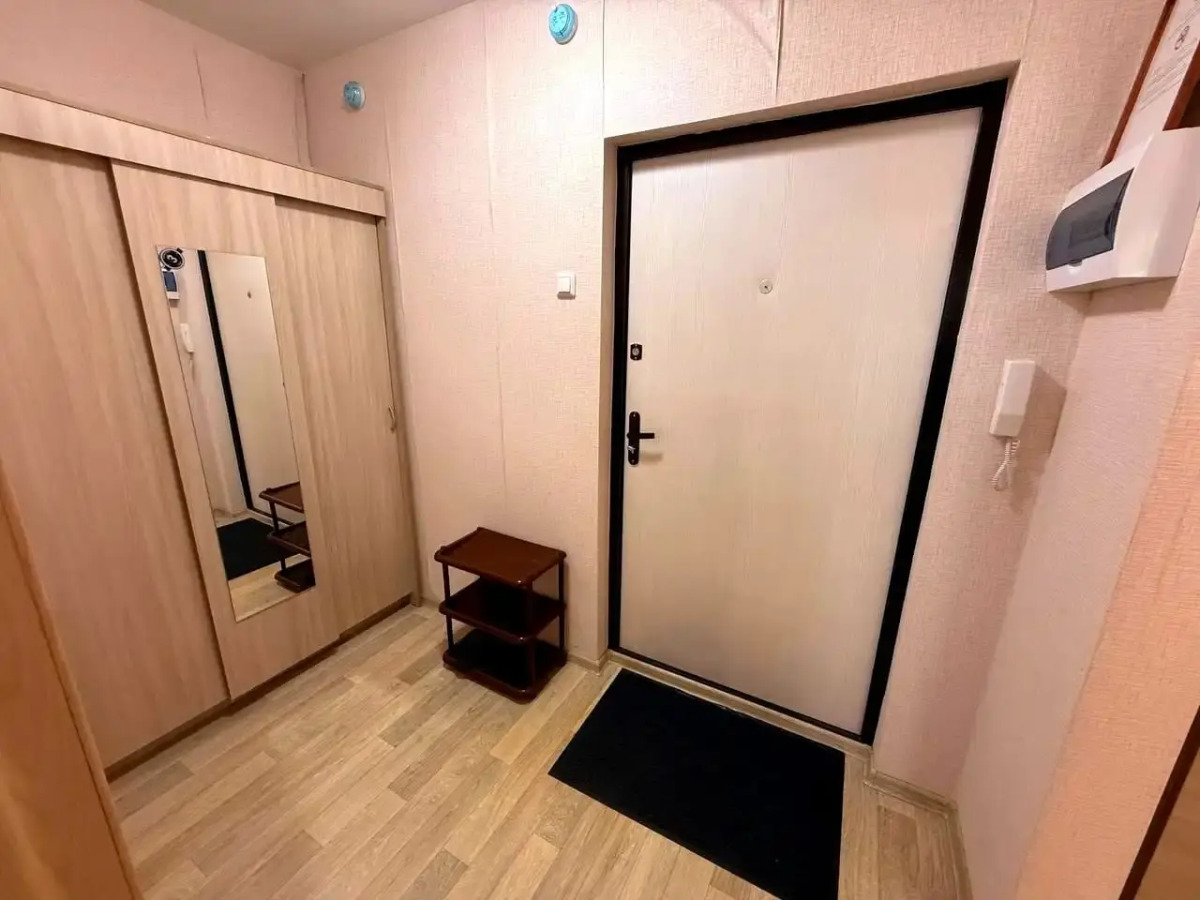 Квартира GoldApart Академика Макеева 20