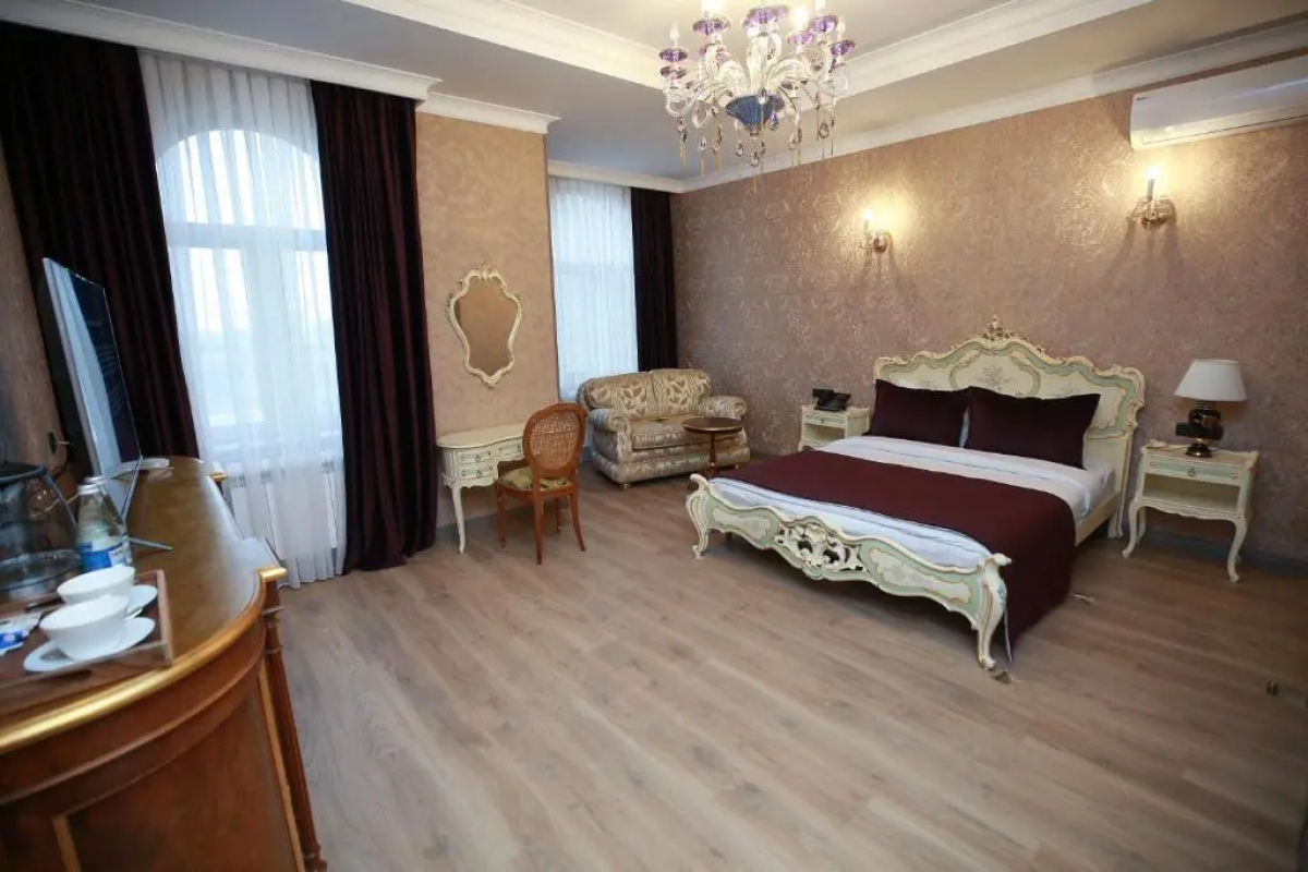 Отель West Inn Baku