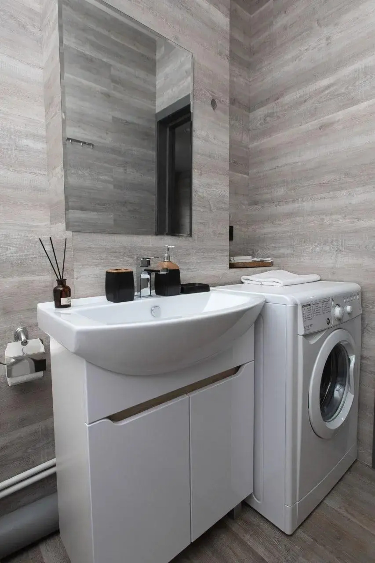 Отель ESENIN-LocuS