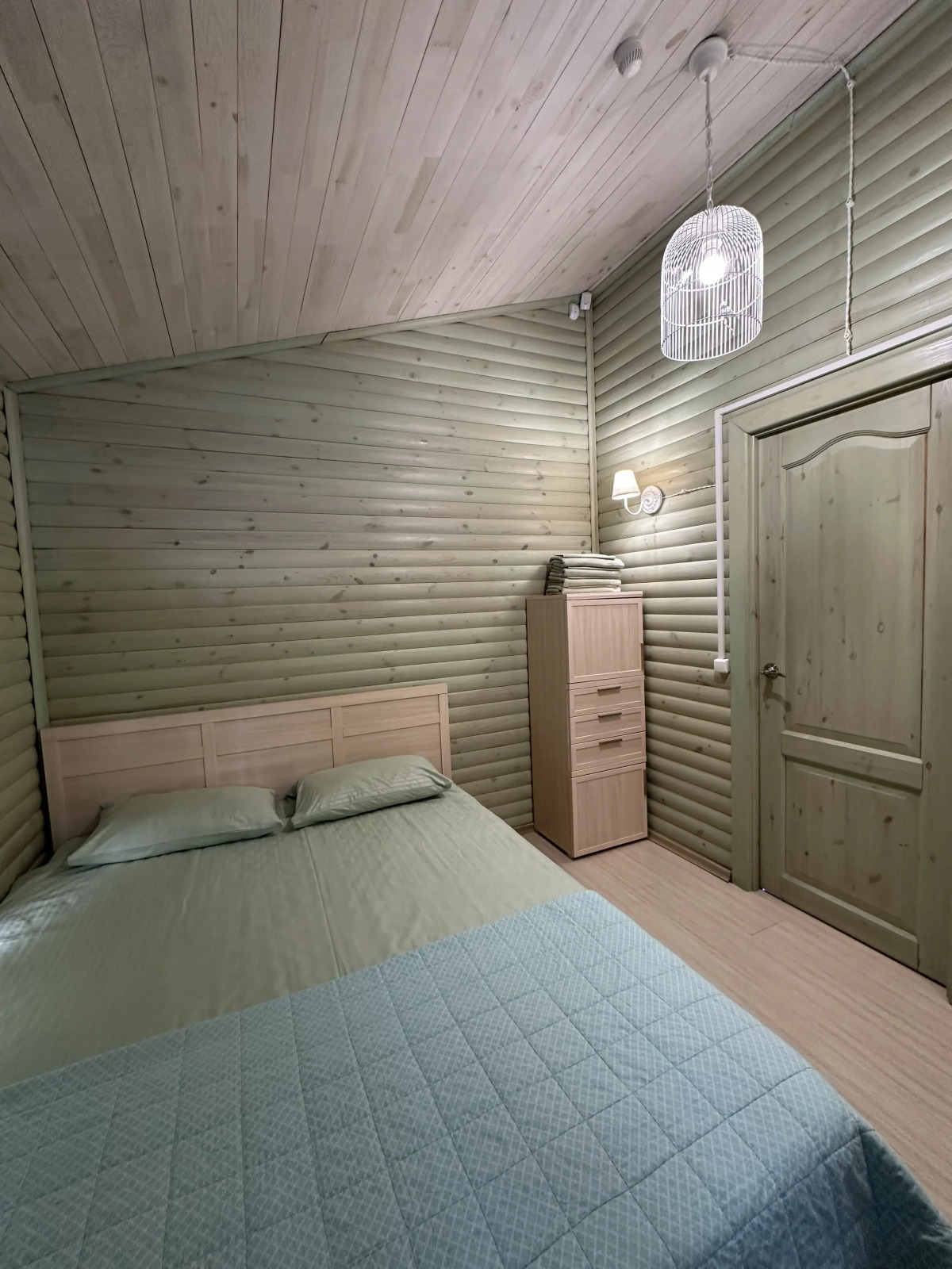 Дом на берегу Псковского озера