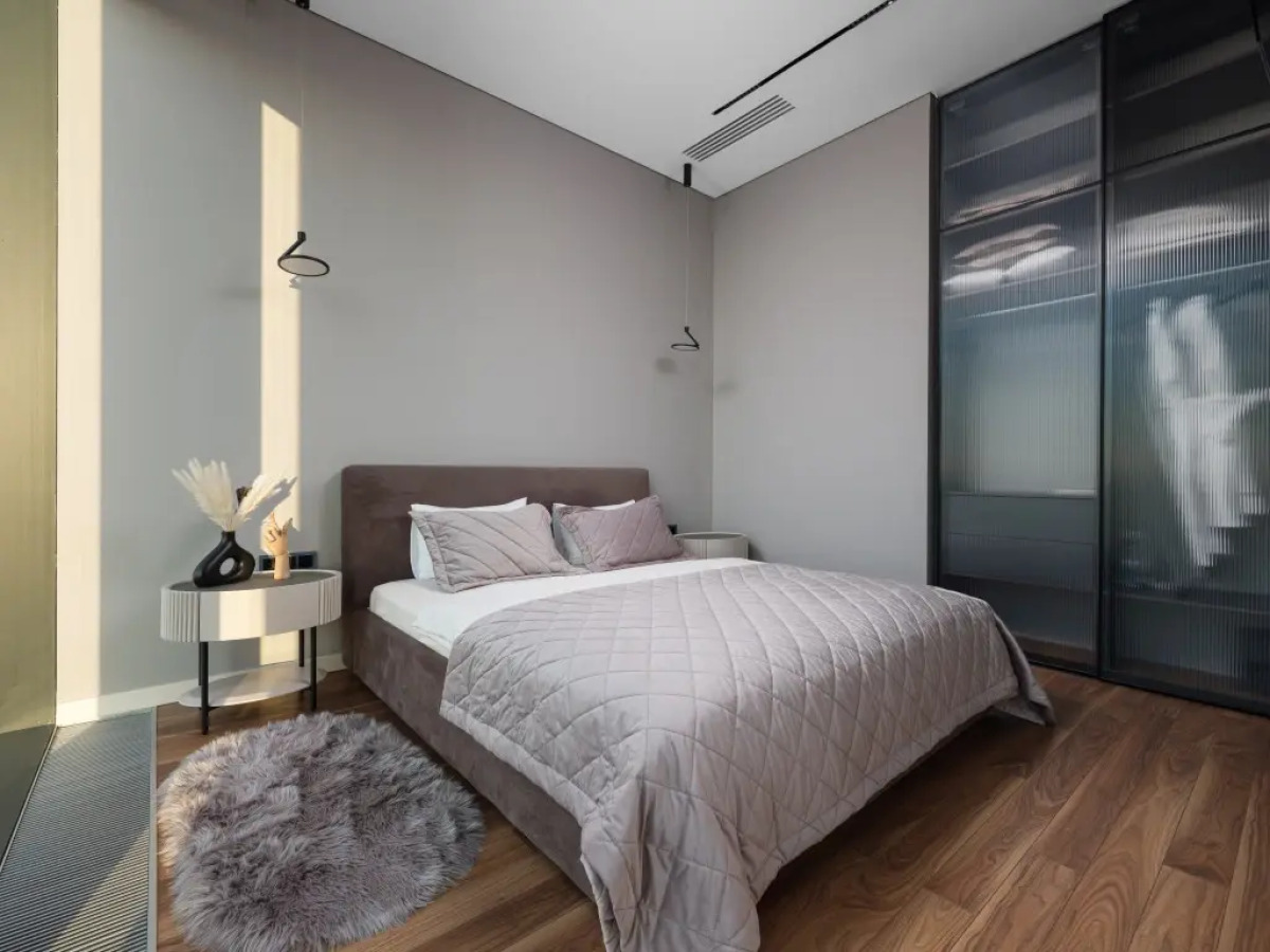 Красивый панорамный апартамент с 2 спальнями