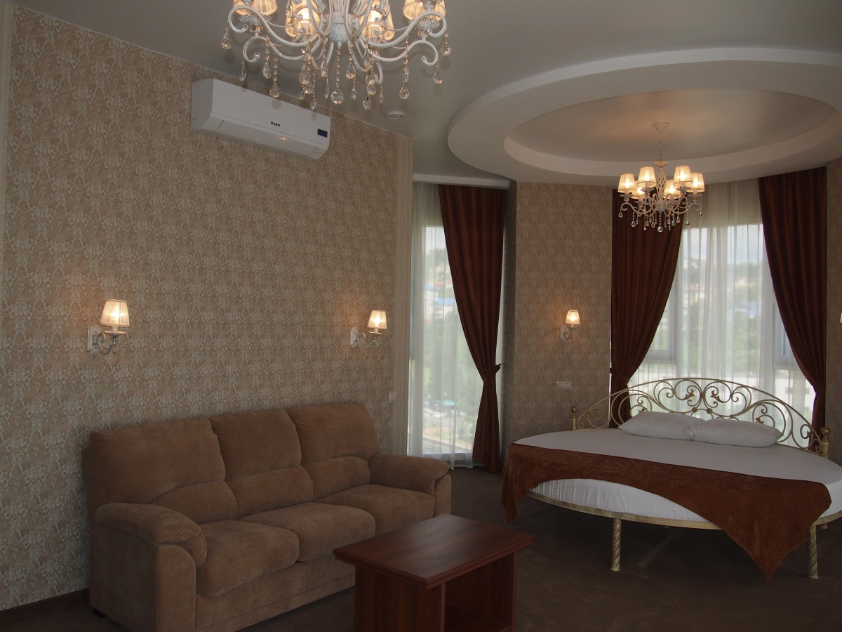 Отель Соната