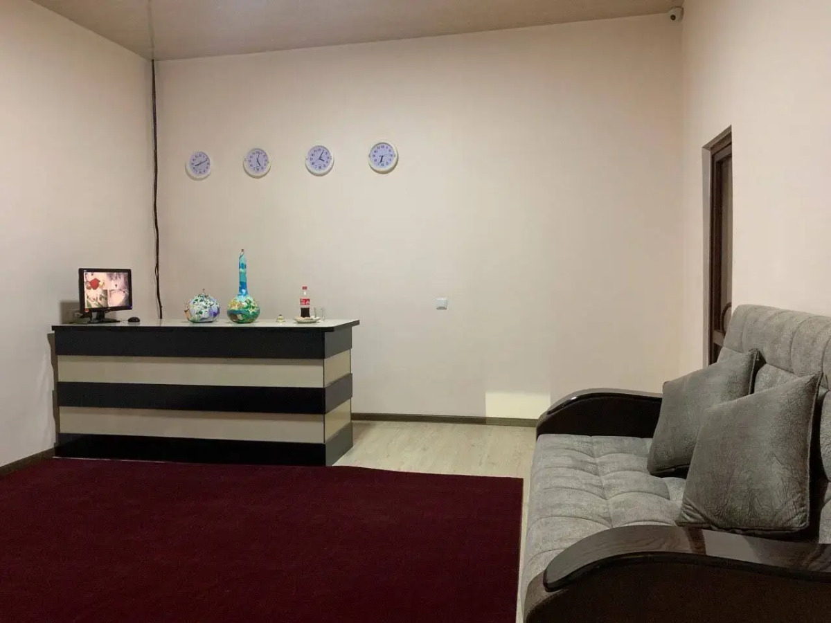 Хостел Caravan Hostel