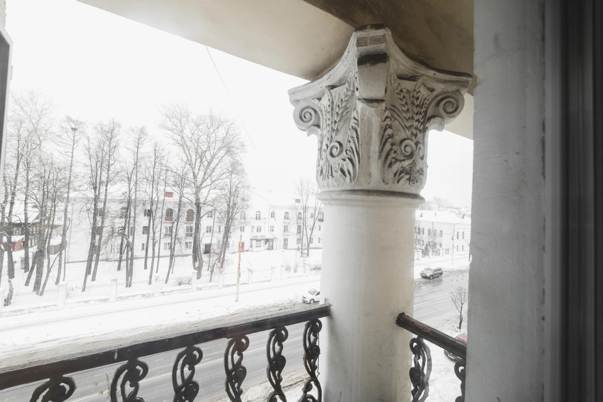 Апартаменты Сталинское Барокко в Сердце Города