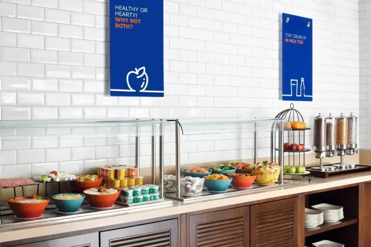 Holiday Inn Express Dubai Safa Park an IHG Hotel