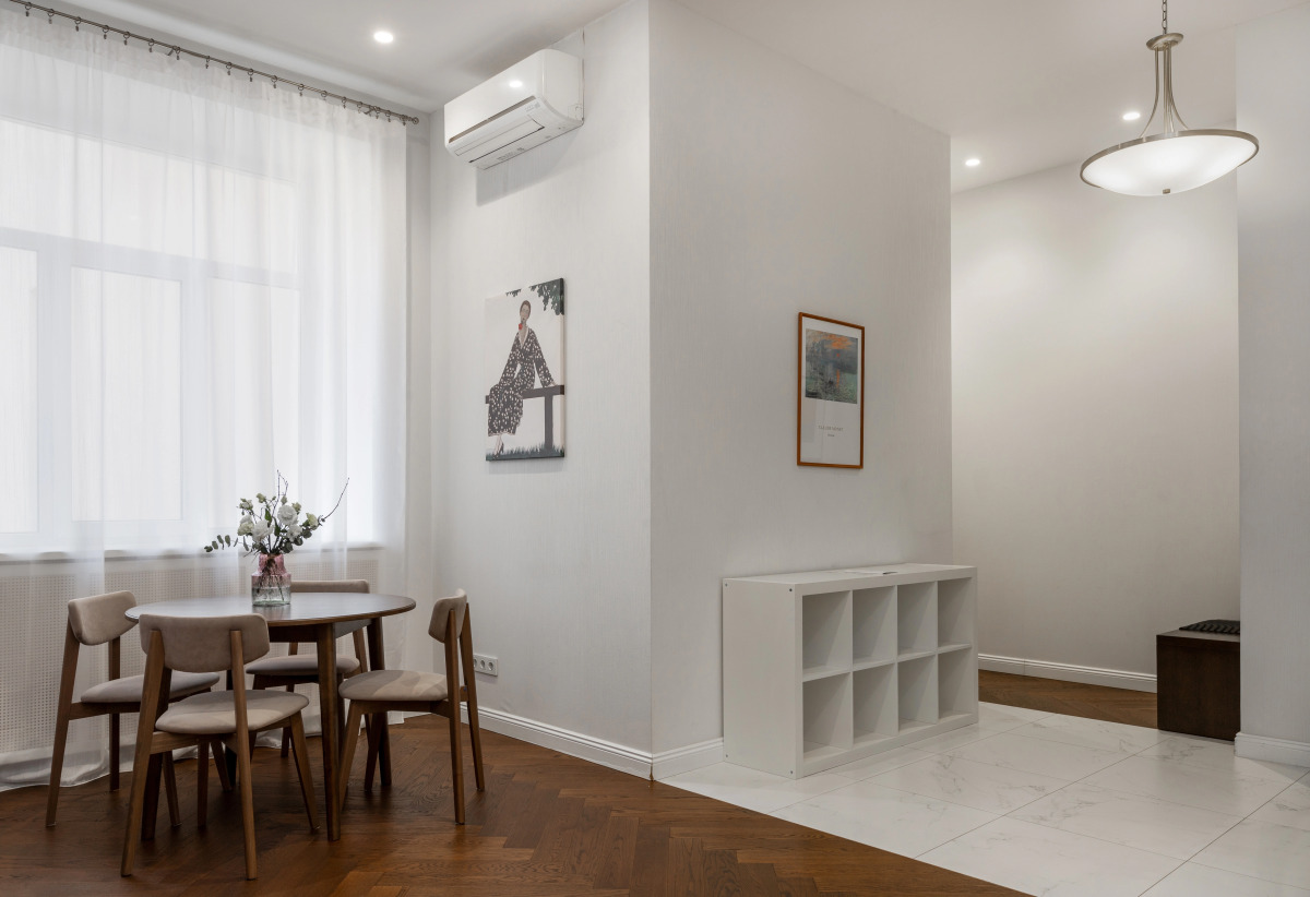 Апартаменты 4-комнатные HomeApart К.Маркса, 30