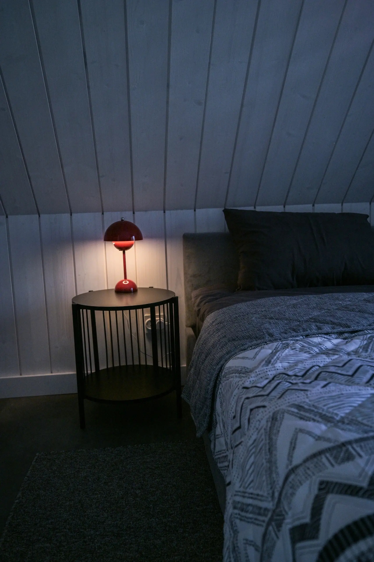 Барнхаус ЗвенДзен Mix 78 black Кики и Зизи