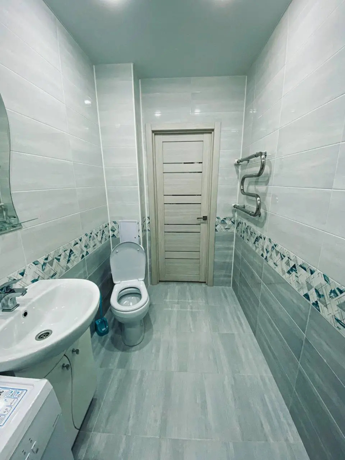 Квартира с Панорамным Балконом и Индивидуальным Отоплением. Тихий Уютный Район с Очень Развитой Инфраструктурой