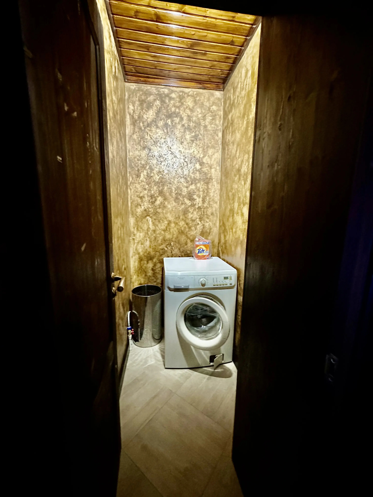 Квартира на Аланской, 25 "Пентхаус"