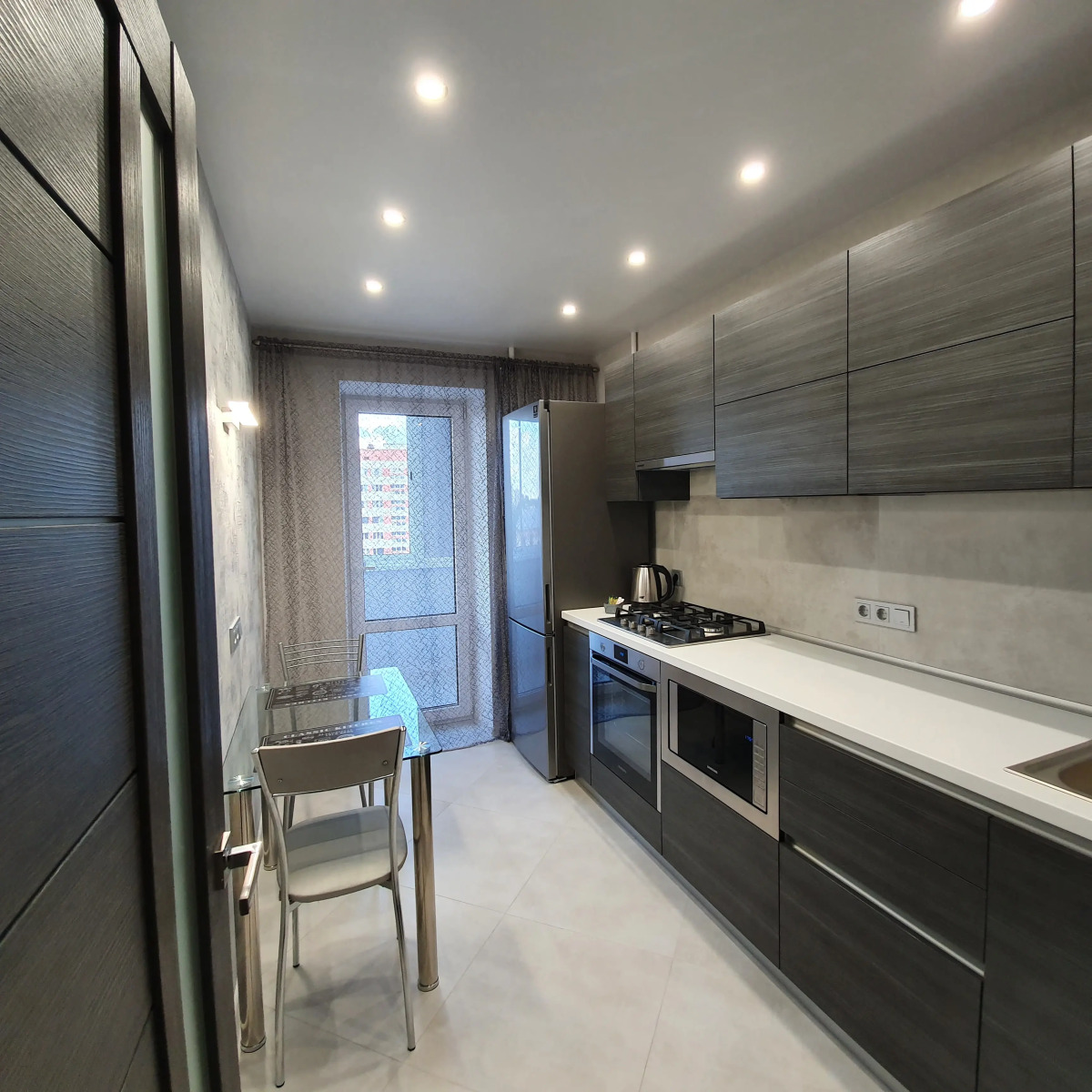 Апартаменты BeHappy Хоружей 10/2