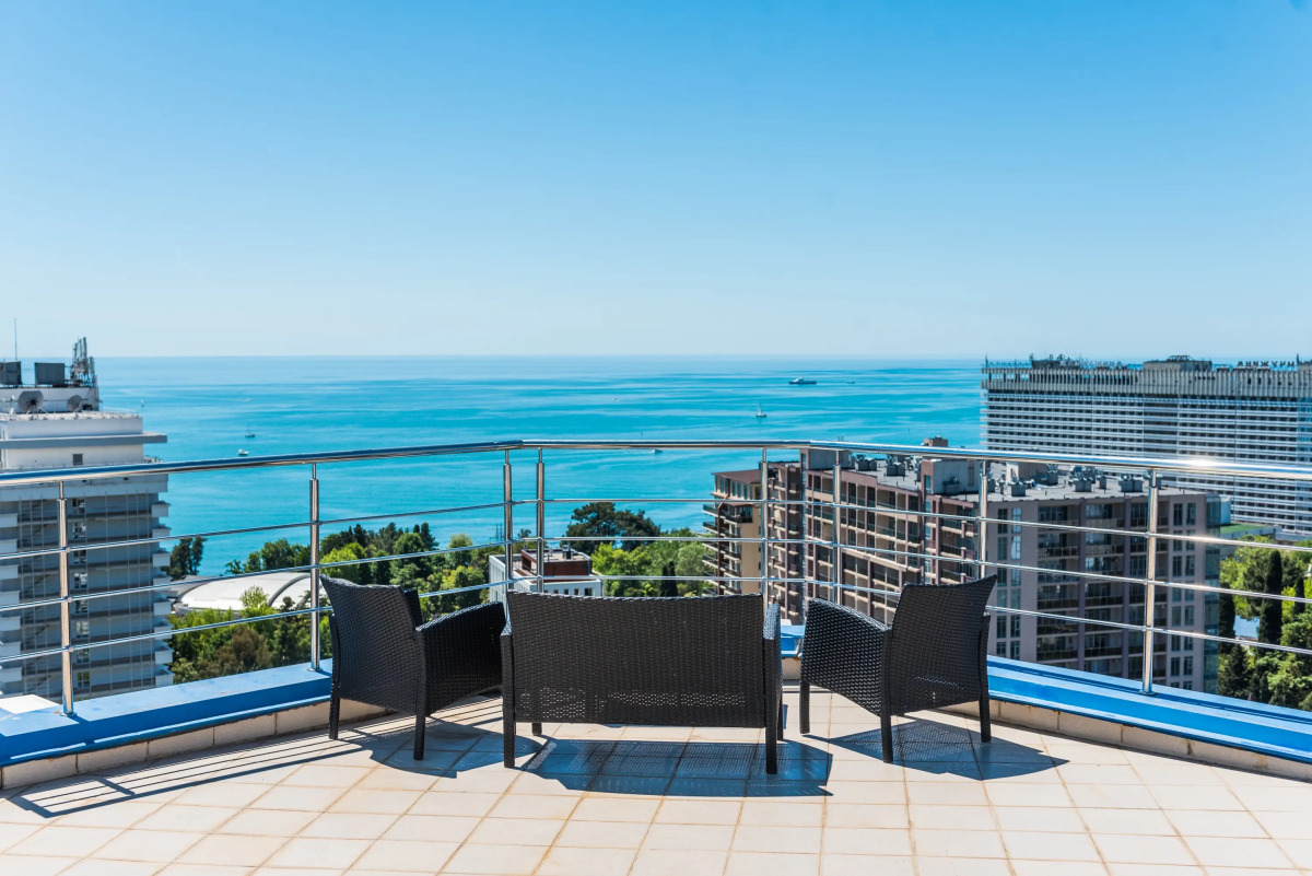 Вилла пентхаус с бассейном