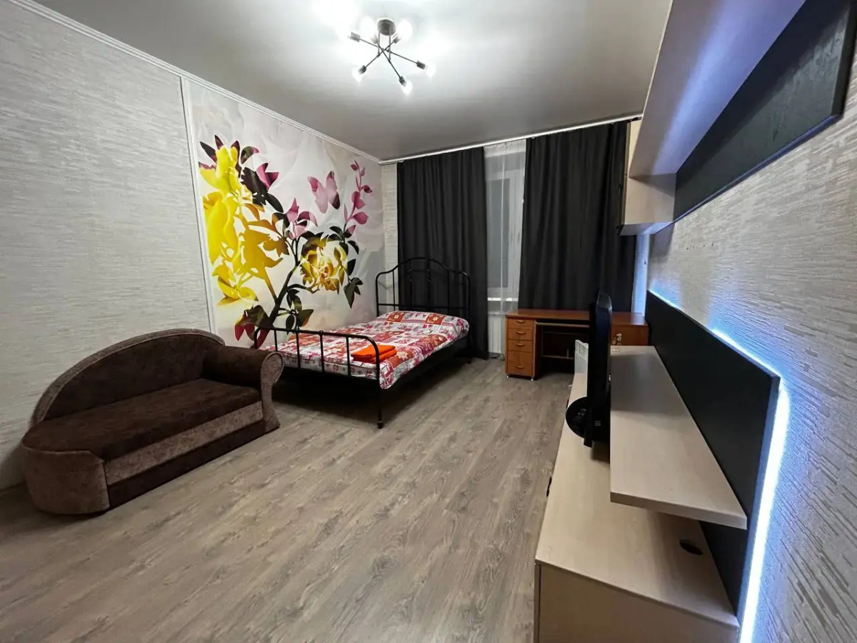 Апартаменты Двухкомнатная квартира на ул.Свердлова д.98