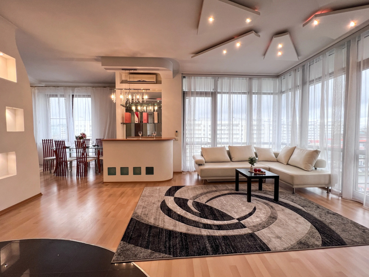 Апартаменты uTrip Barcelona