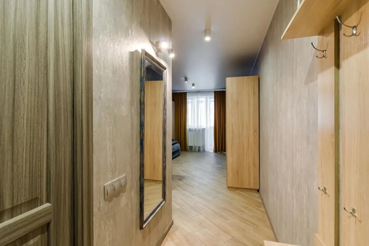 Апартаменты Red студия рядом с ТРЦ Горизонт