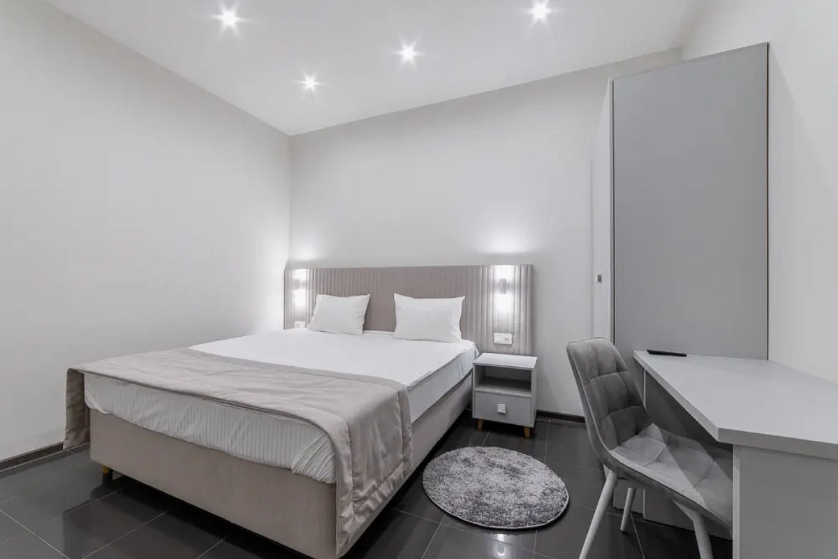 Апартаменты на Коммуны 2