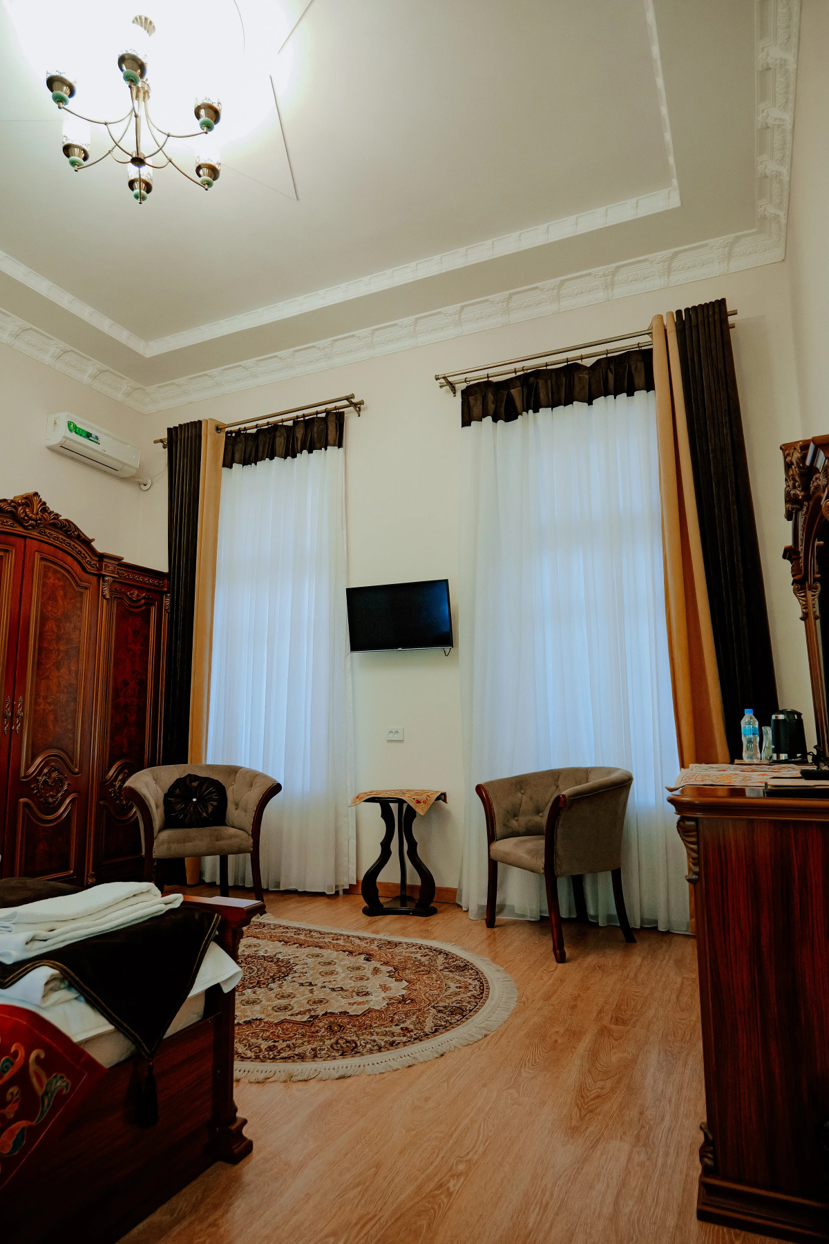 Отель Imperial Palace