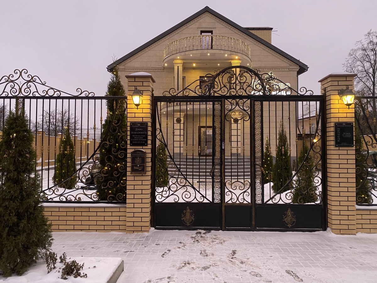 Гостиница Корона