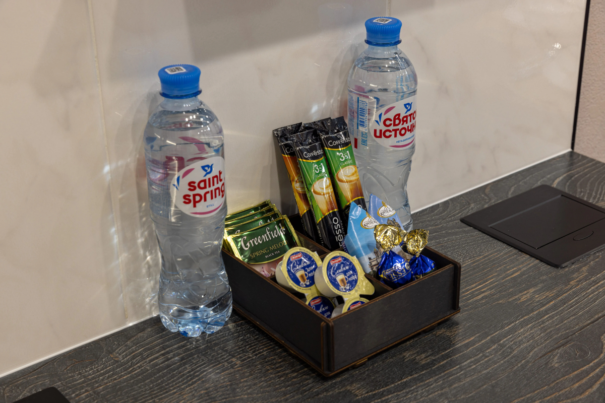 Квартира Дизайнерская Студия на Три Окна Feel At Home у Невского Проспекта