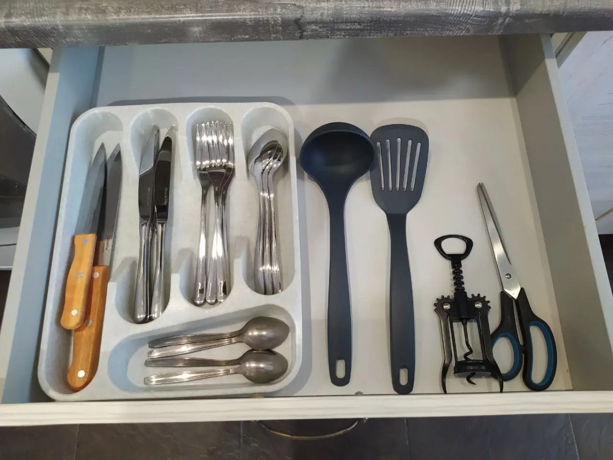 Квартира Просторная однокомнатная на ул. Ньютона