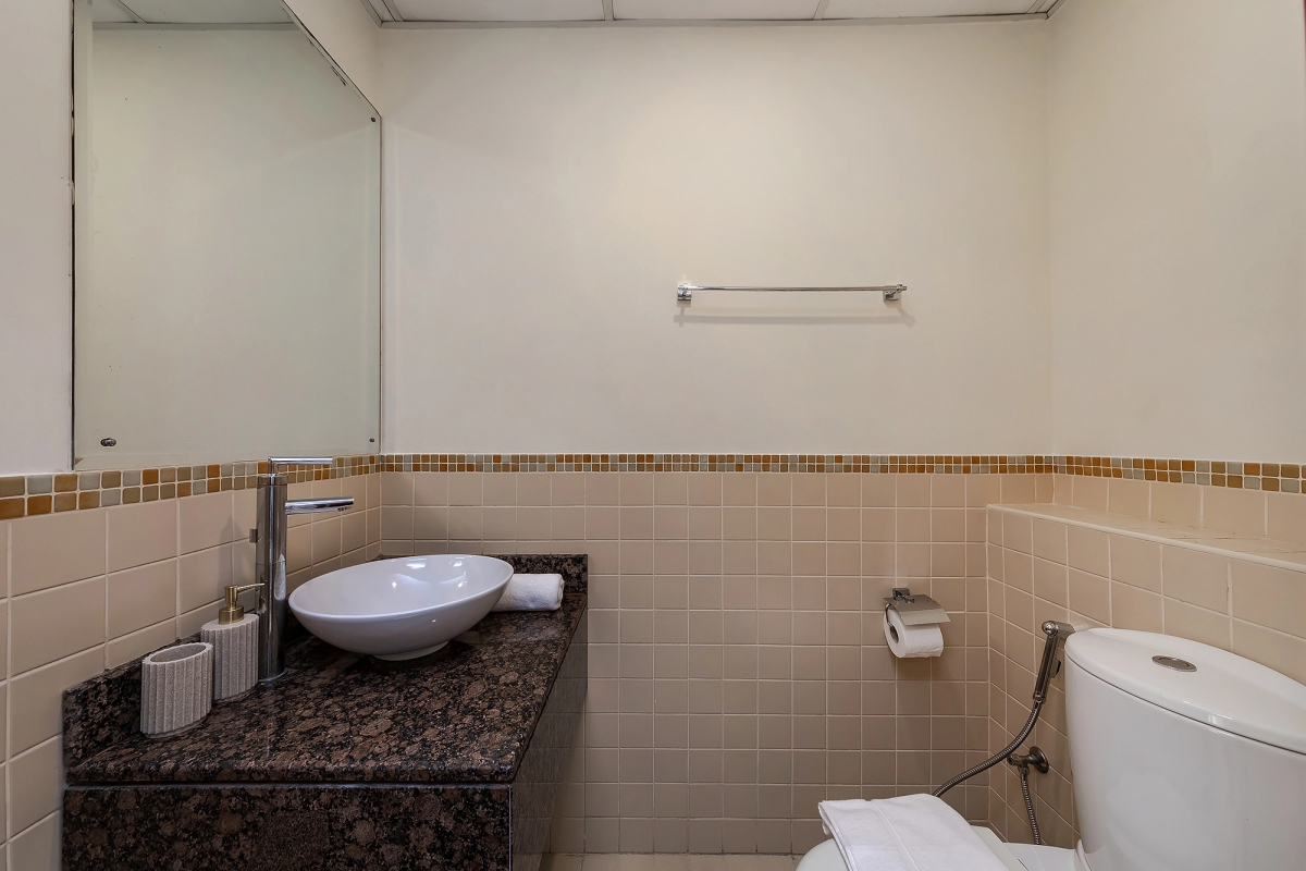 Апартаменты Excellent 1bdr at Bahar 6