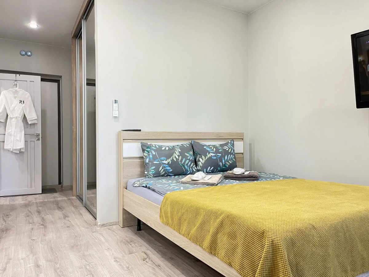 Апартаменты с видом на лес и выходом на пляж